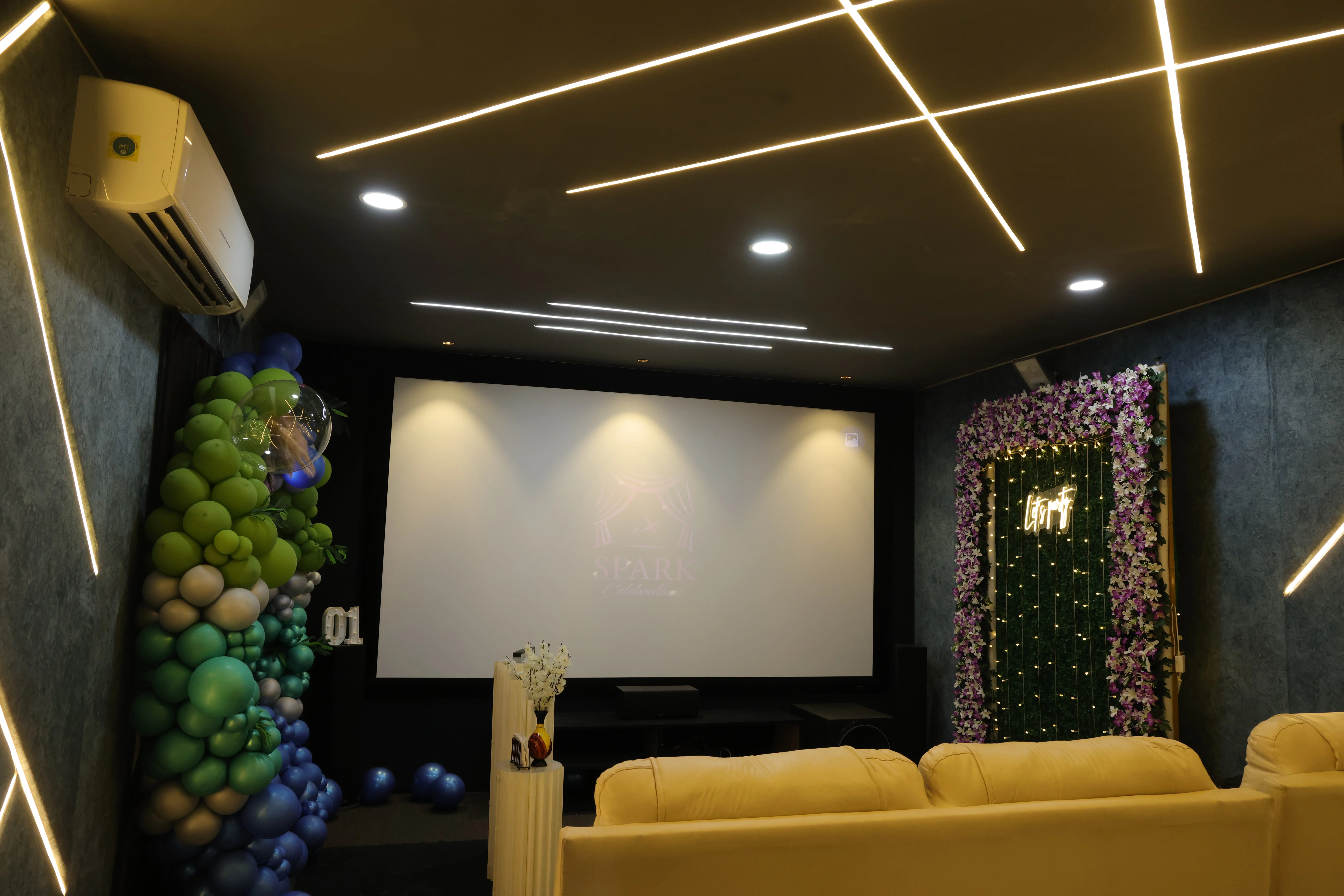 Jubliee Theater VIP private room